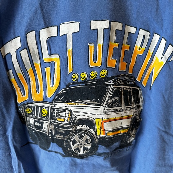 Southern Lure | Just Jeepin’ Tee - Picture 3 of 7